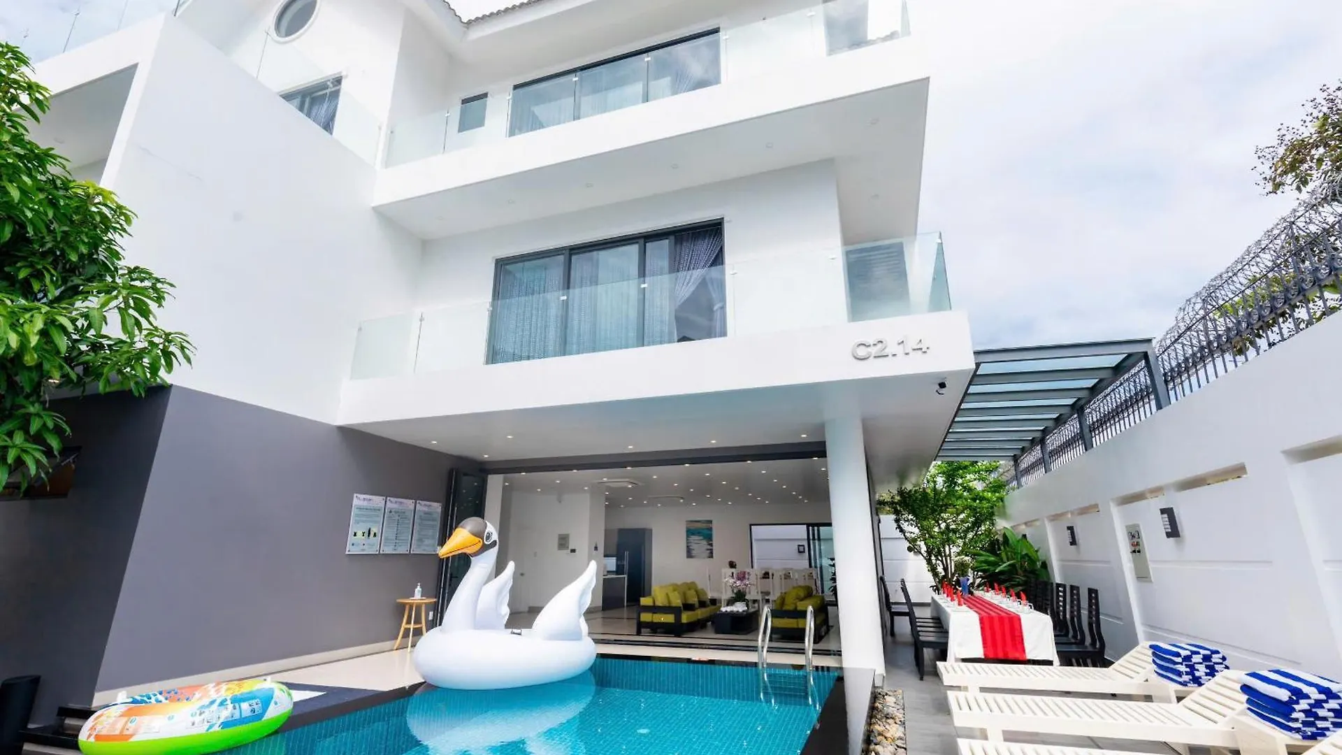 Ocean 7 Bedroom Villa In Great Location - Free Karaoke Room 头顿 0*,